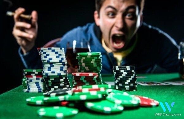 Tìm hiểu khái niệm tilt là gì trong poker